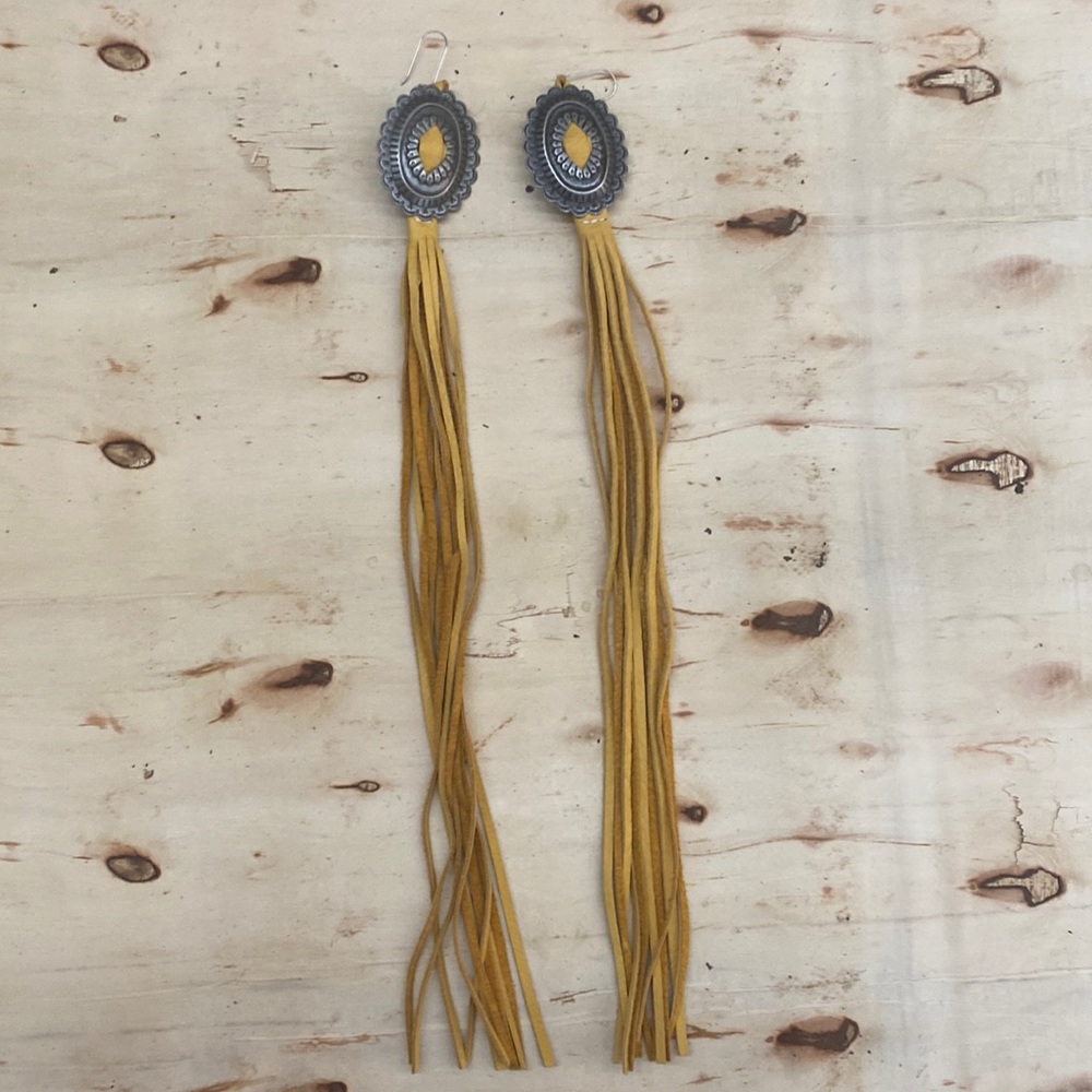Saddle Tramp Brand ~ Long Bastards, Leather Earrings. (LBB49)